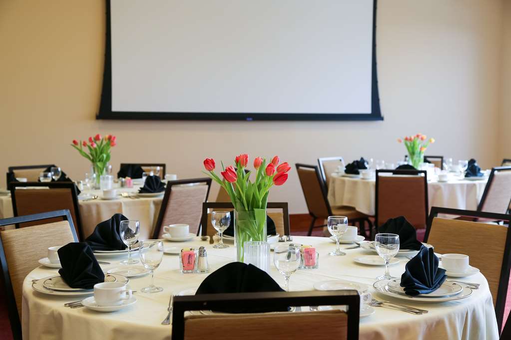 Fluno Center Hotel Madison Room photo